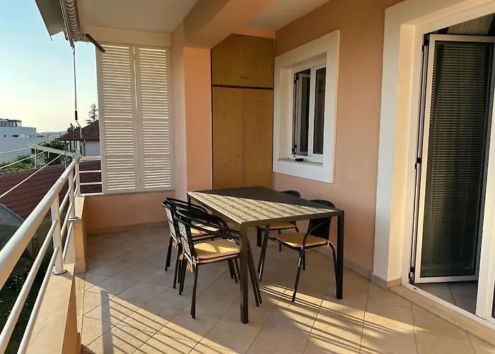 Διαμέρισμα Grandi *