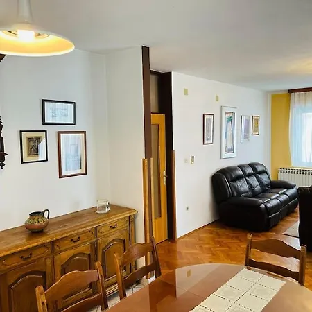 Apartamento Grandi
